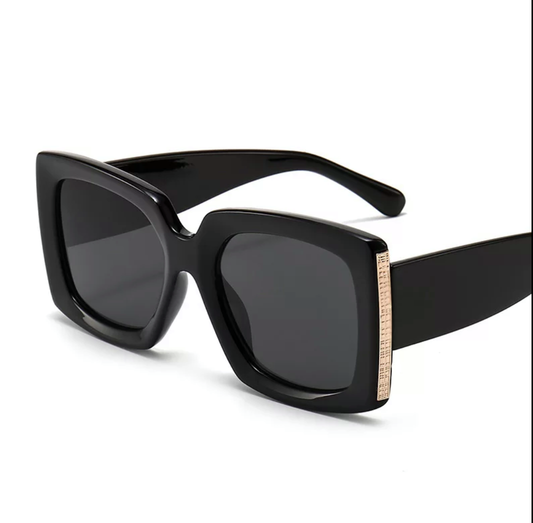 Onyx Sunnies